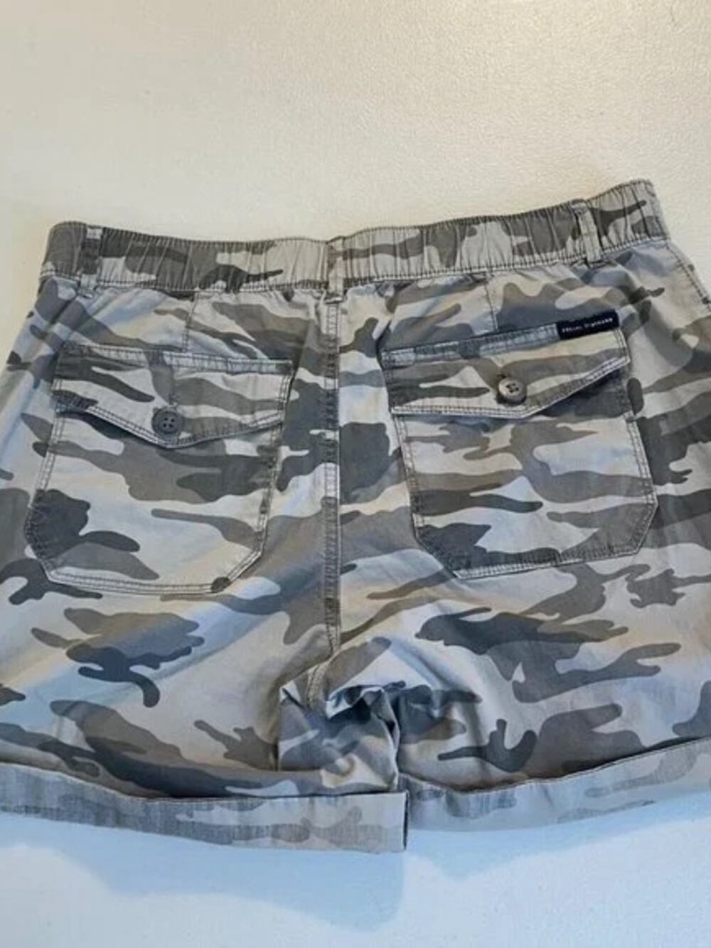 Social Standard Women's Camouflage Chino Shorts Cuff Gray Size L Relaxed - Picture 2 of 15